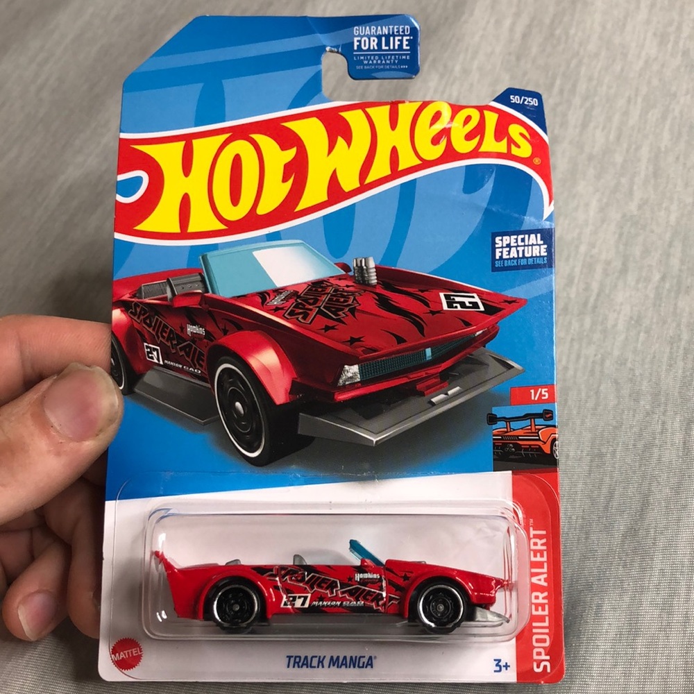 Hot wheels track magna